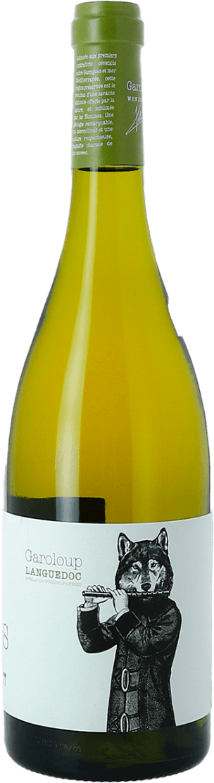 Languedoc AOP Danse avec les Loups 2020 Het label toont een wolf in menselijke kleding, die op een fluit blaast. De stijl is zwart-wit en heeft een artistieke uitstraling.